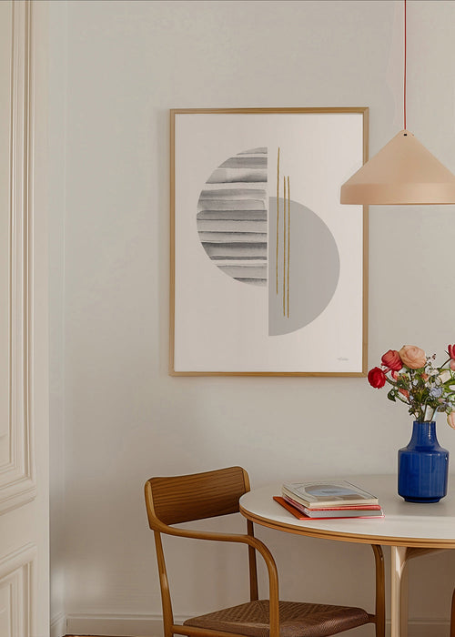 Horizontal lines with gold