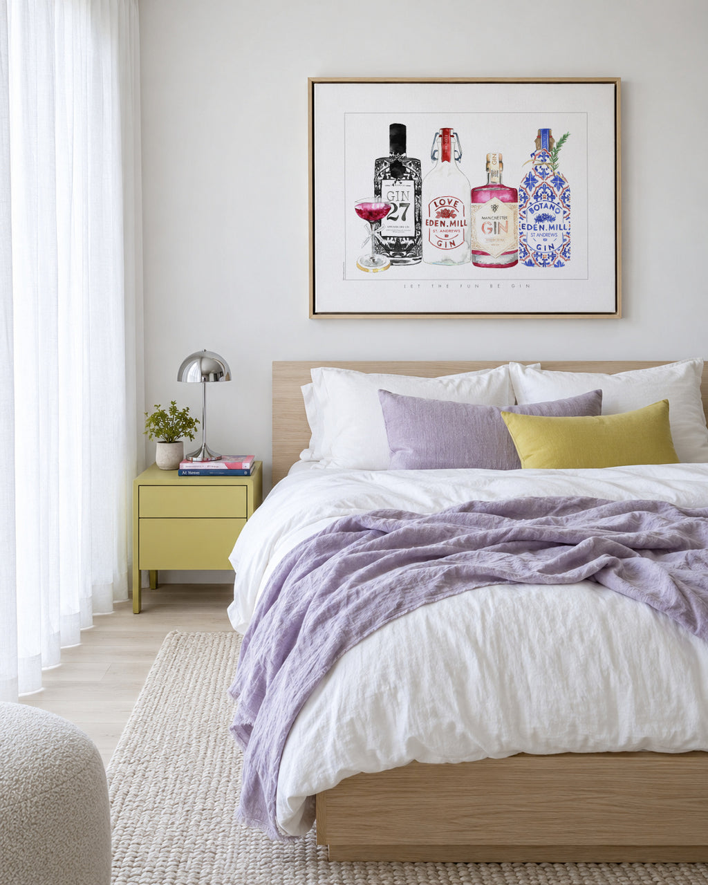 Let the fun beGin - Framed canvas in an interior