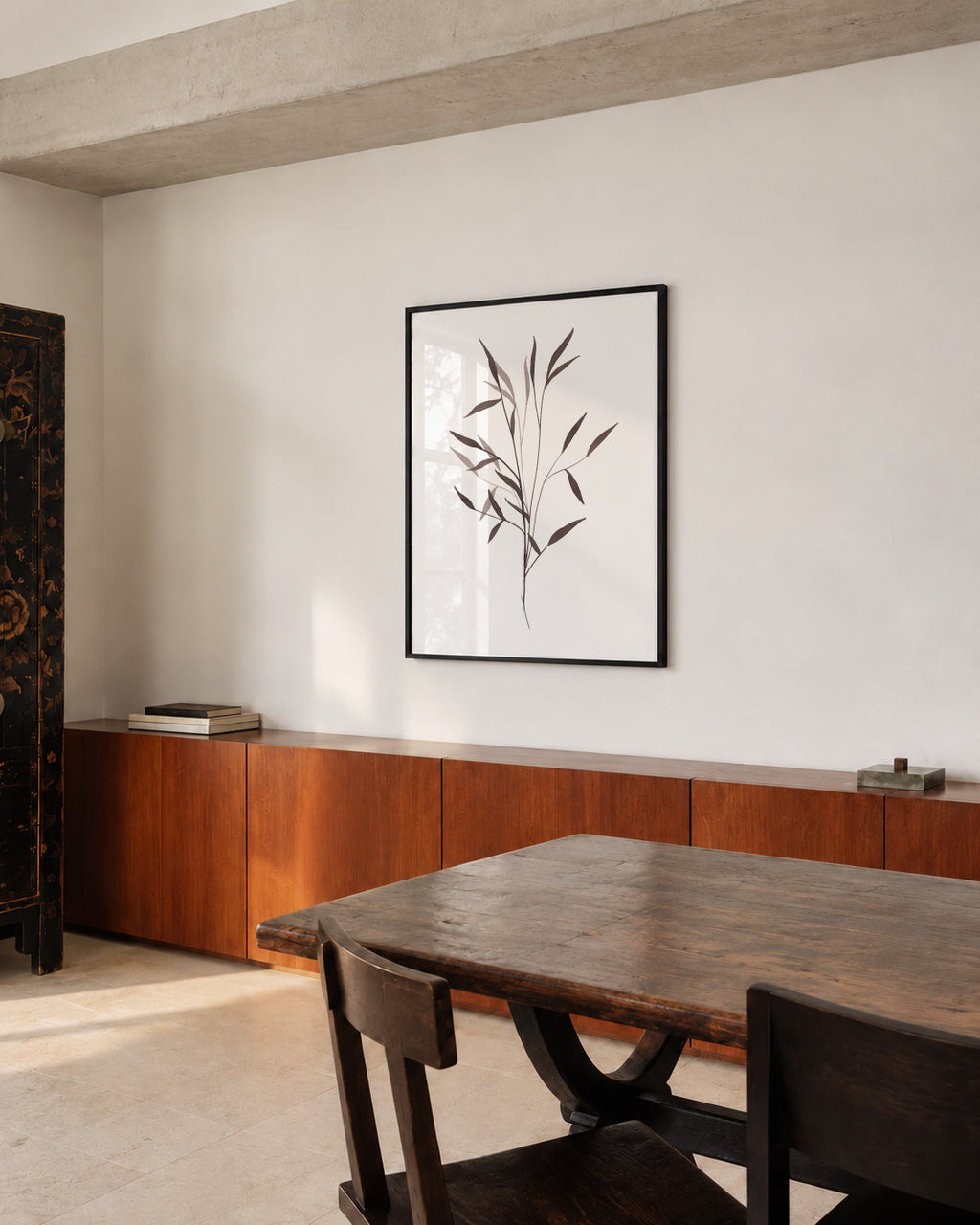 Black leaf - Framed poster in an interior