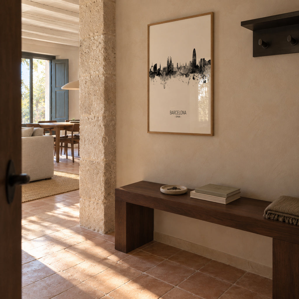 Barcelona Skyline en blanco y negro - Framed poster in an interior