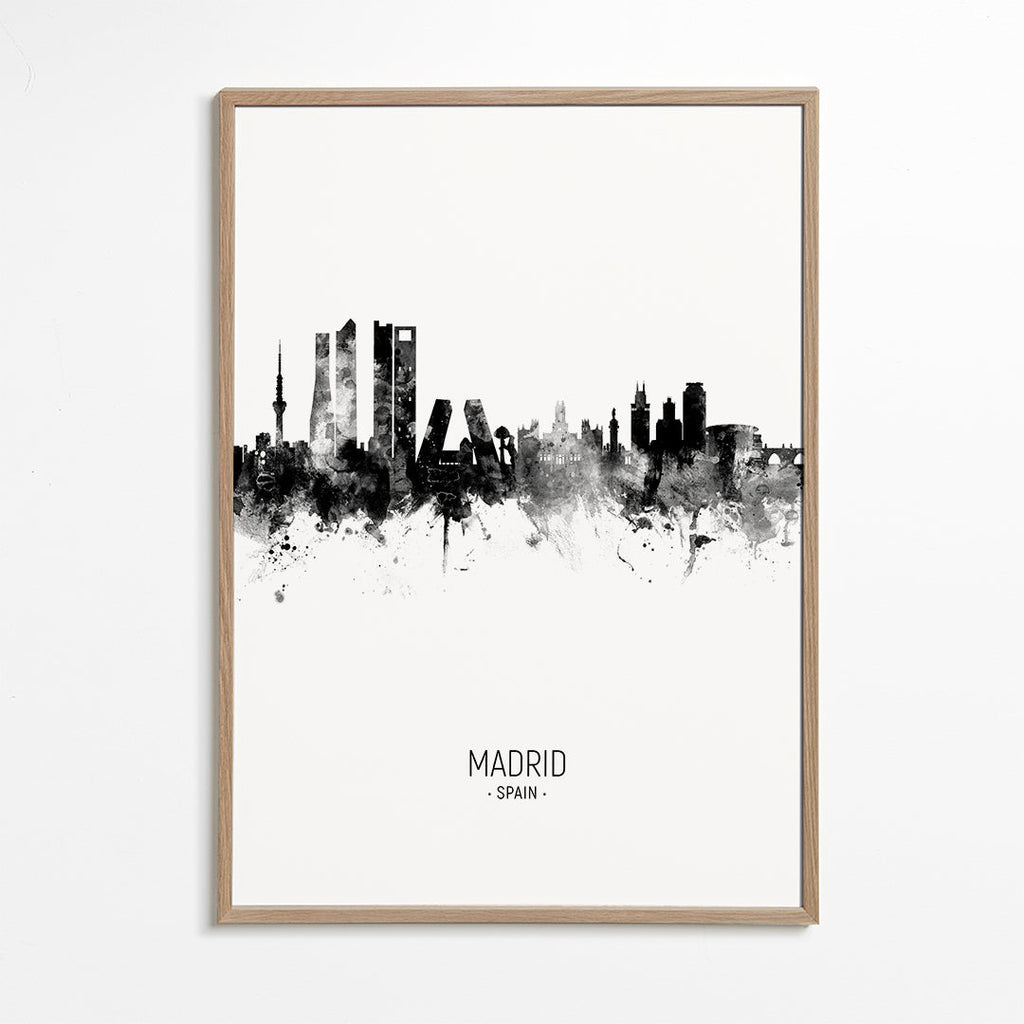 Madrid skyline black and white