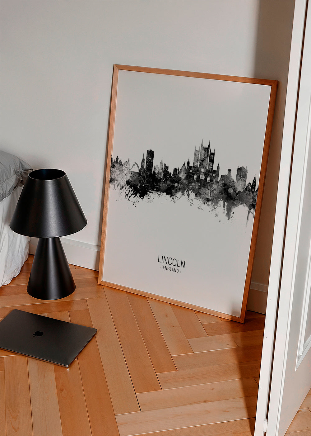 Lincoln Skyline black and white