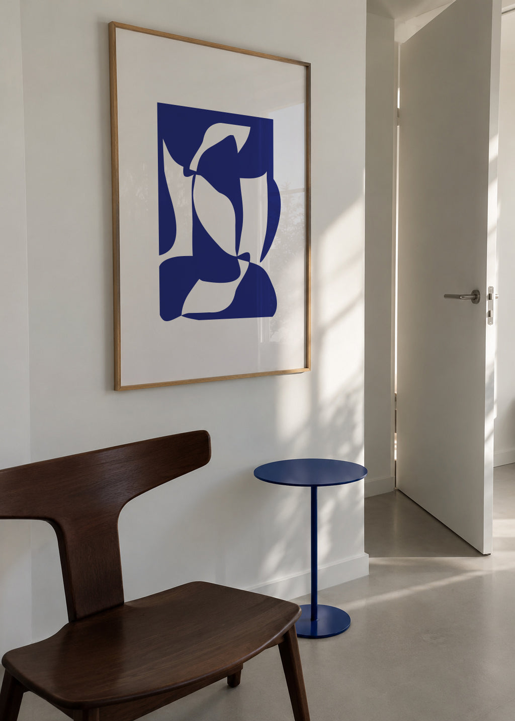 Silhouette V - Framed poster in an interior