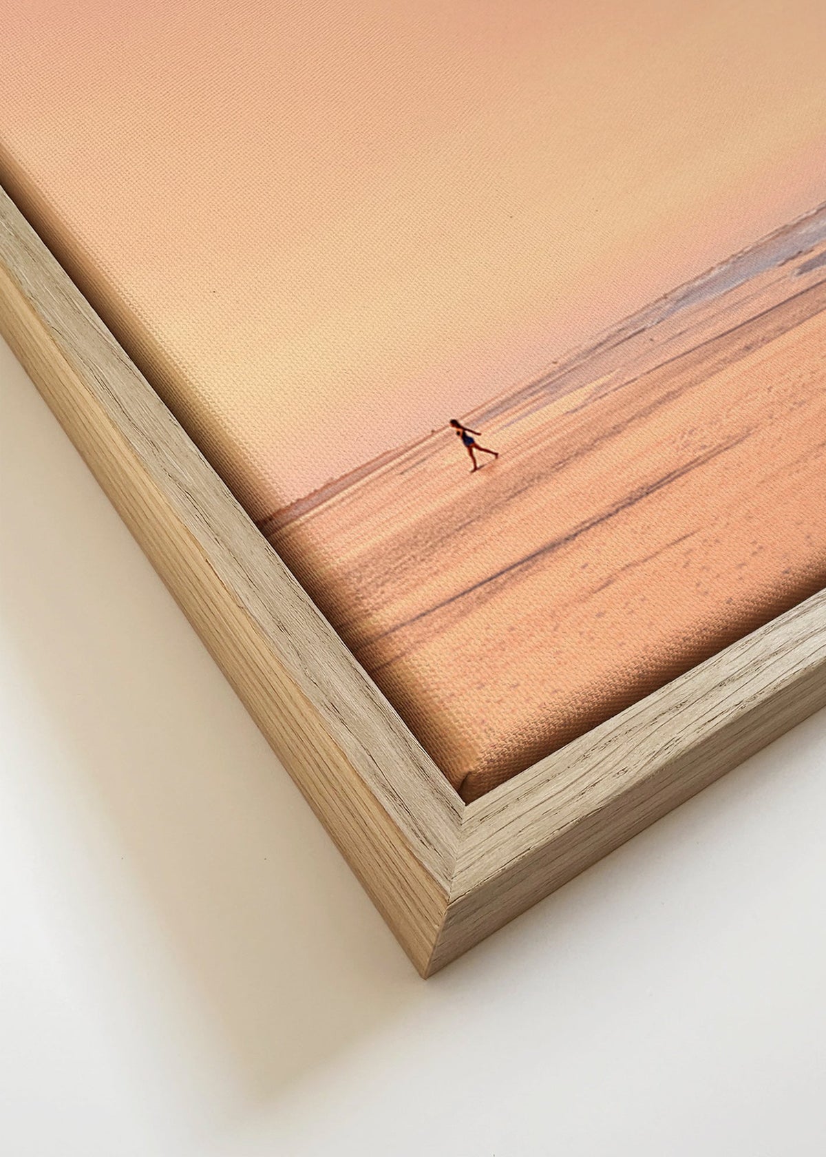 Landscape art: pastel beach at sunrise – Canvas detail