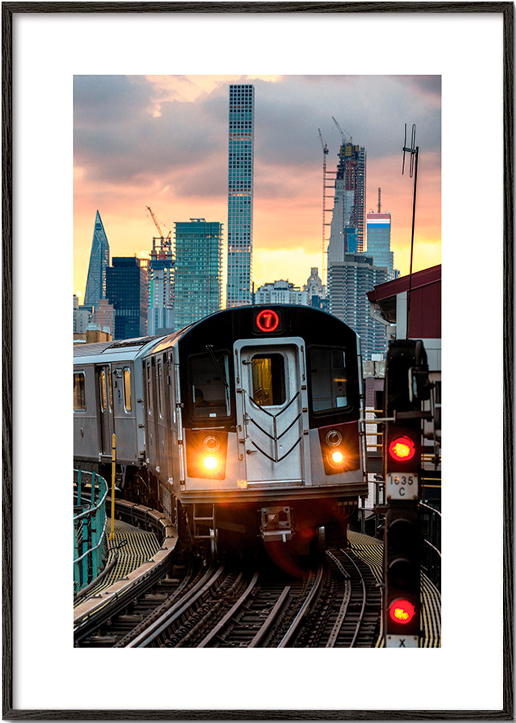 Travel poster: Subway 7 in the city sunset – Black Frame