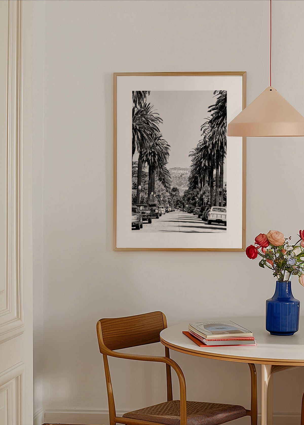 Travel poster: Hollywood palm street in black and white – Product1