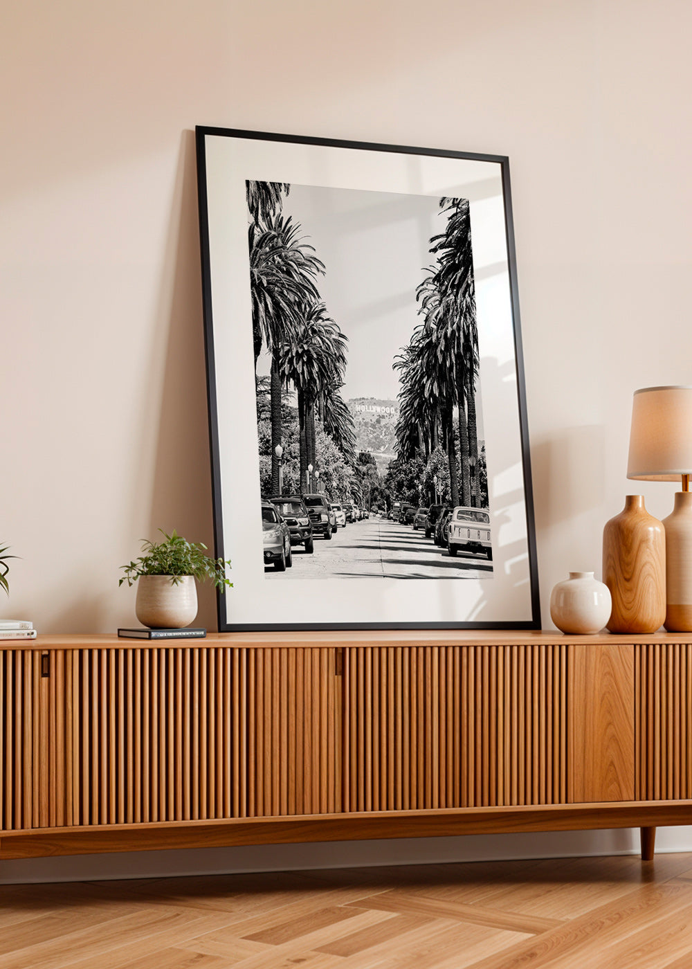 Travel poster: Hollywood palm street in black and white – Product3
