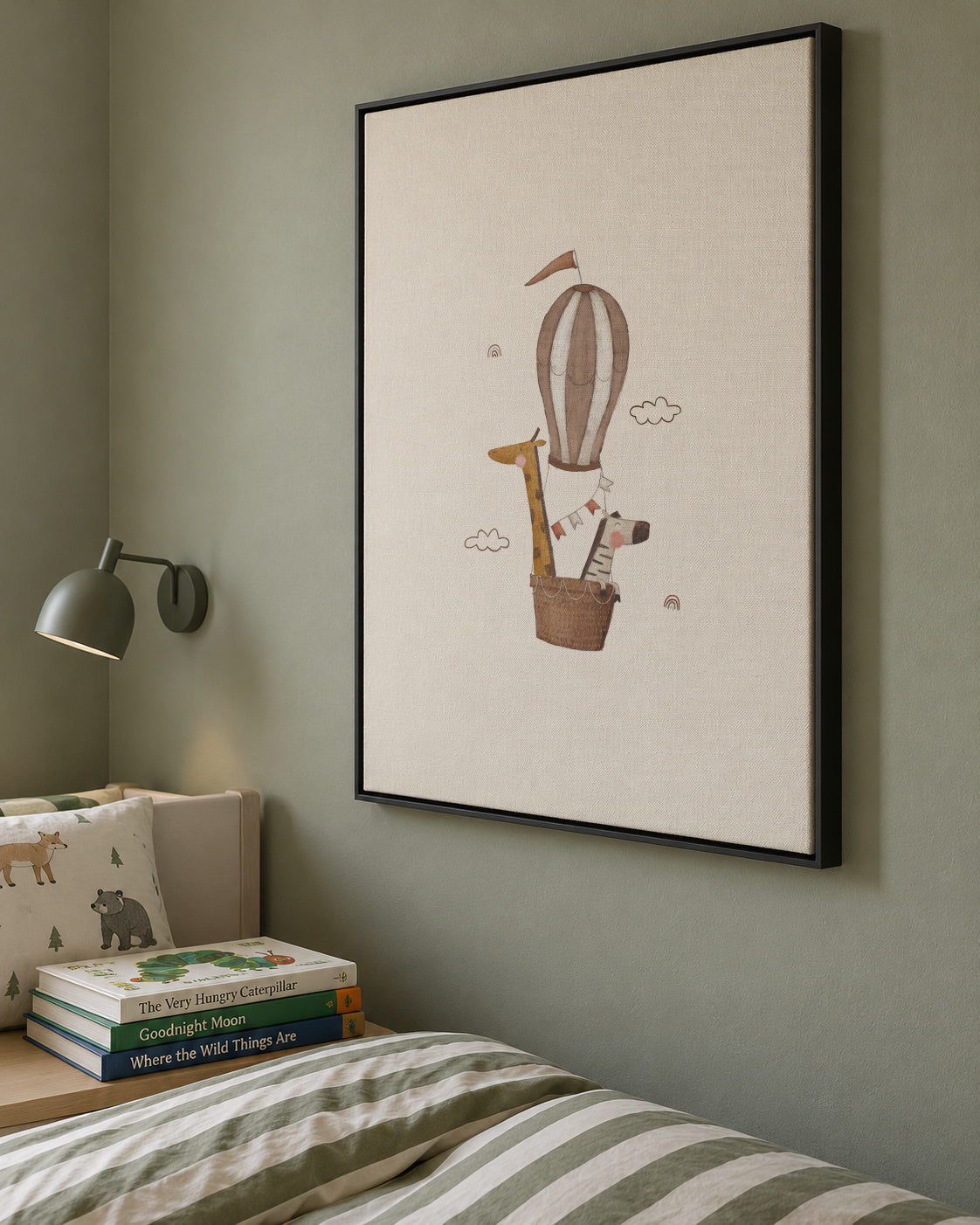 Balloon giraffe and elephant - Framed canvas in an interior