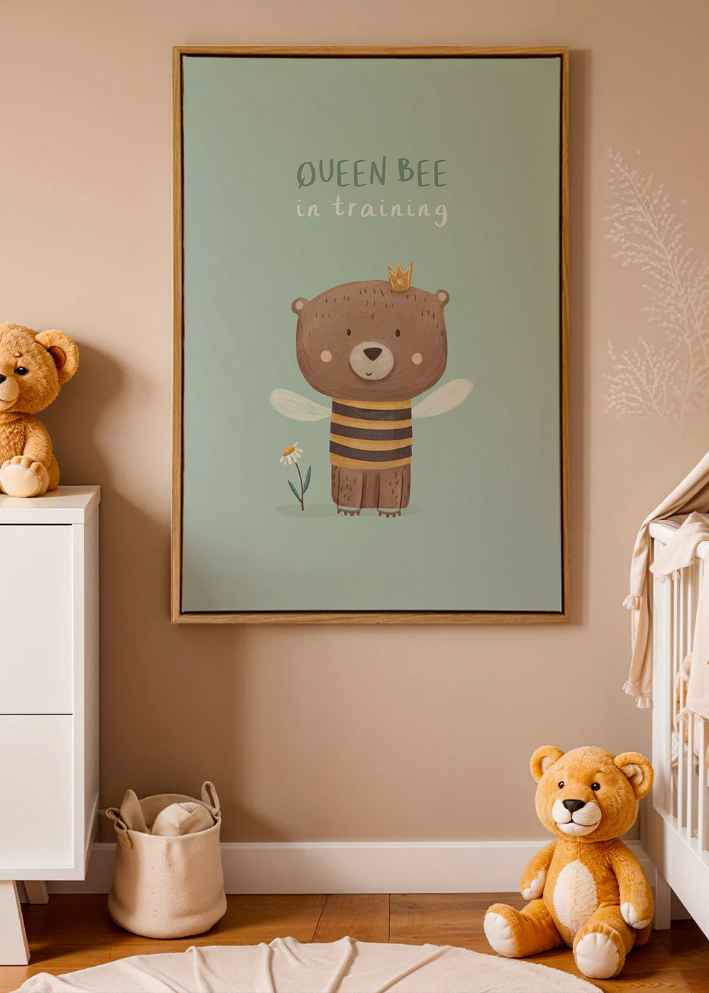 Kids print Queen Bee bear with crown