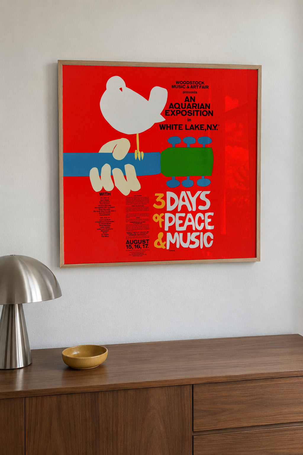 Woodstock 1969 Poster - 3 days of peace & music - Square - Framed poster in an interior