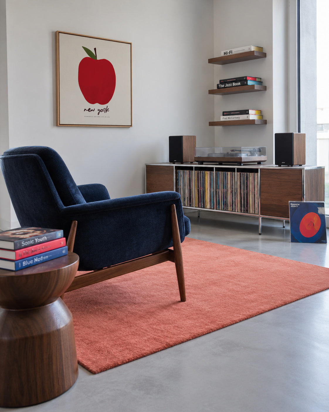 The Big Apple, NYC - SQUARE - Framed canvas in an interior