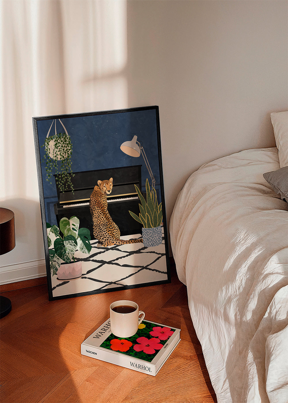 Cheetah plays the piano