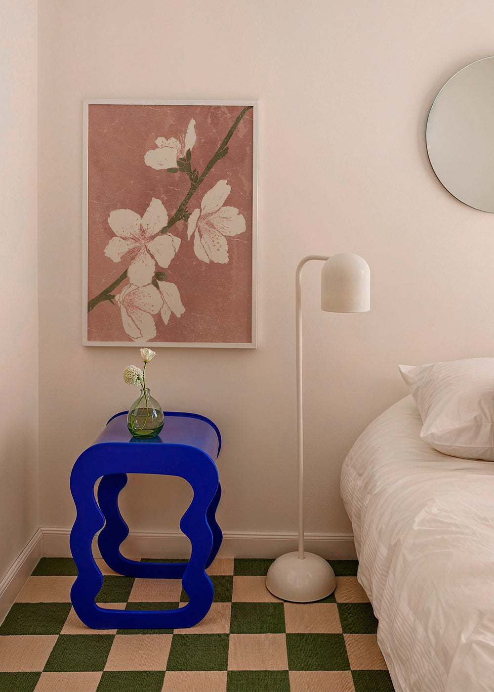 Lámina botánica con flor sobre fondo rosa – Product1