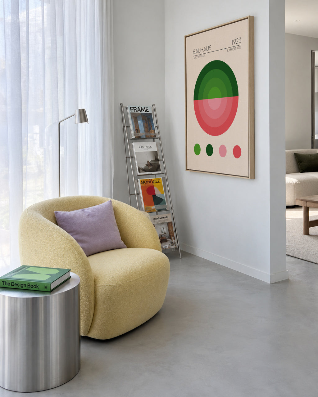Bauhaus Yesil Daire - Framed canvas in an interior