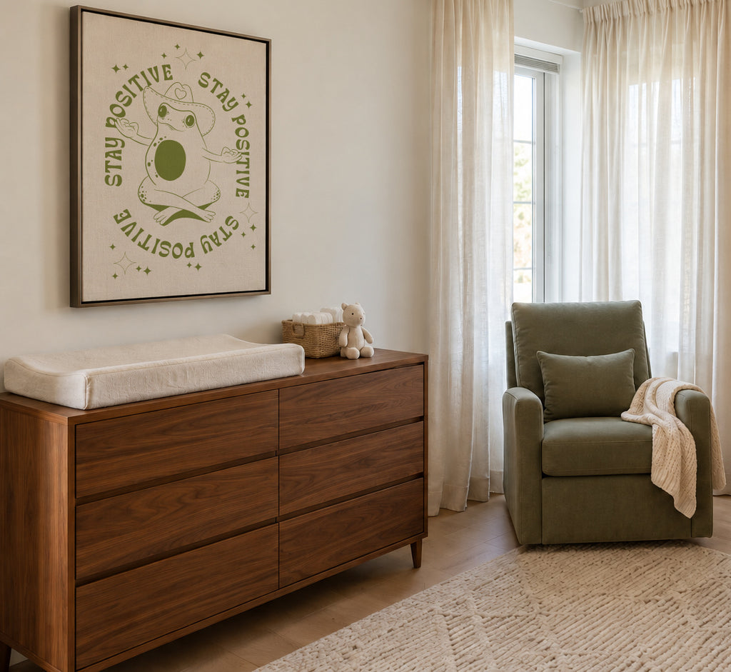 Happy Frog - Framed canvas in an interior