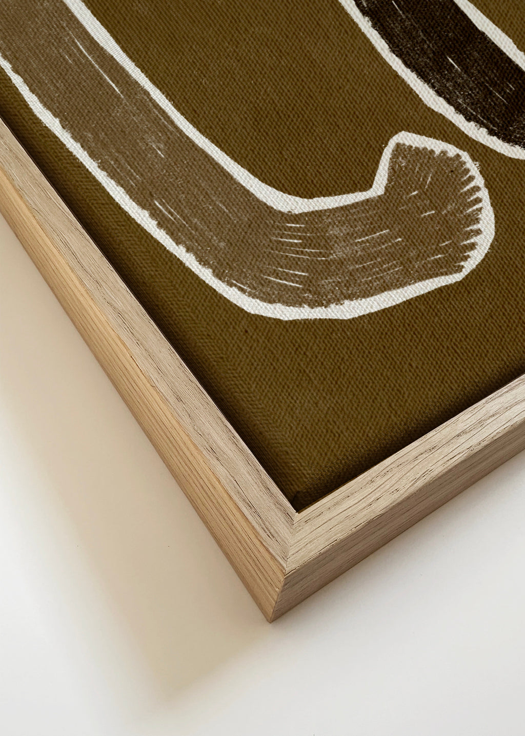 Delicate Bloom 1 - Framed canvas detail