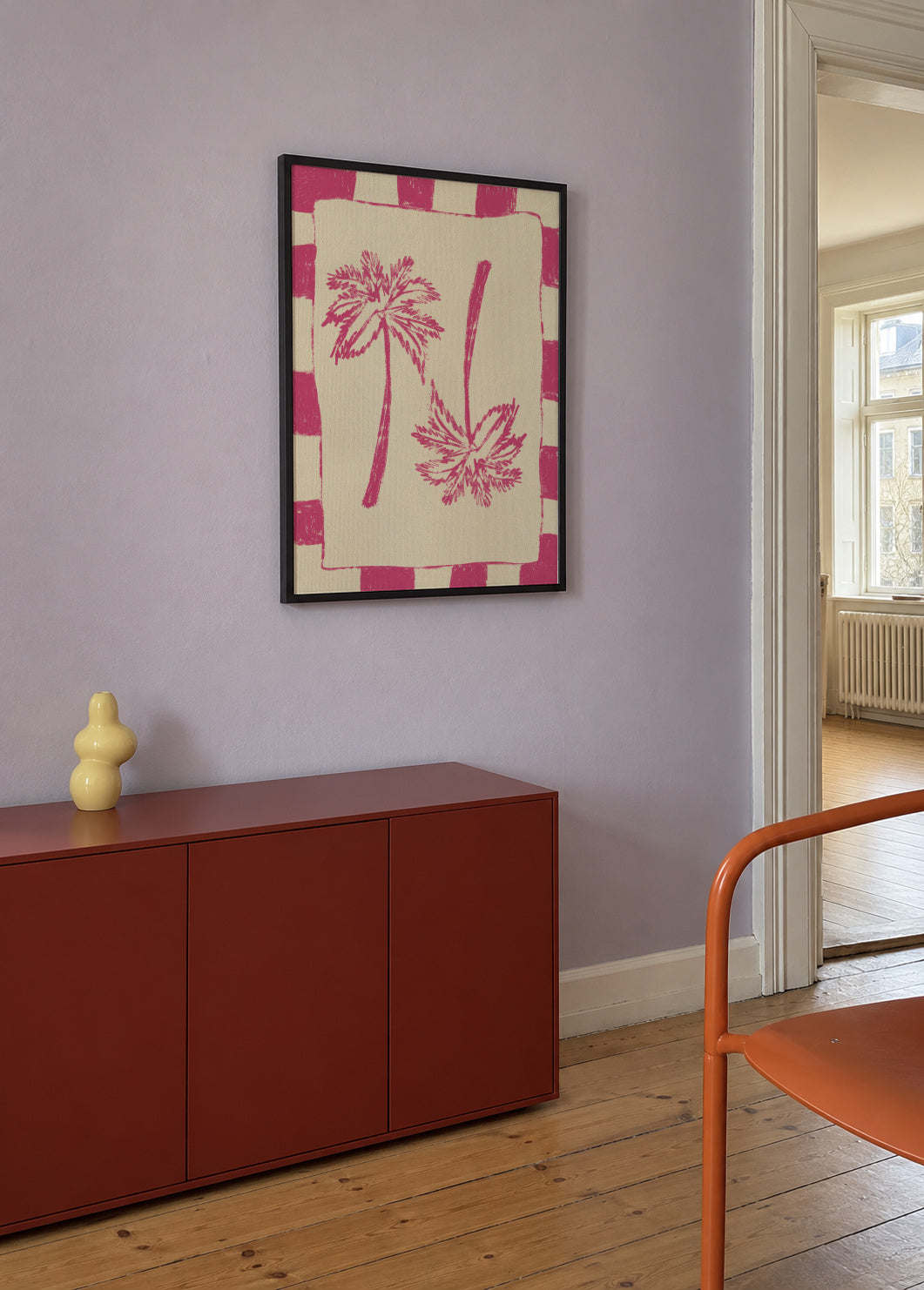 Palm paradise – Pink - Framed poster in an interior