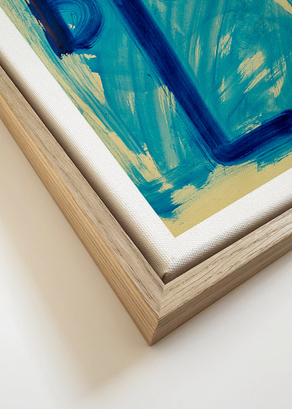 Cuadro abstracto con tipografía azul pintada a mano – Canvas detail