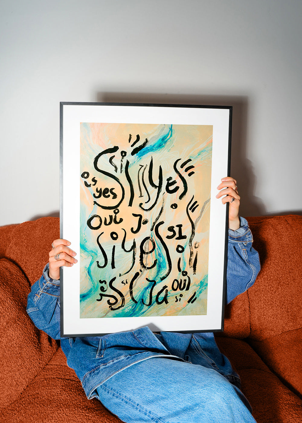 Ilustración tipográfica con gestos acuarelados – Product2