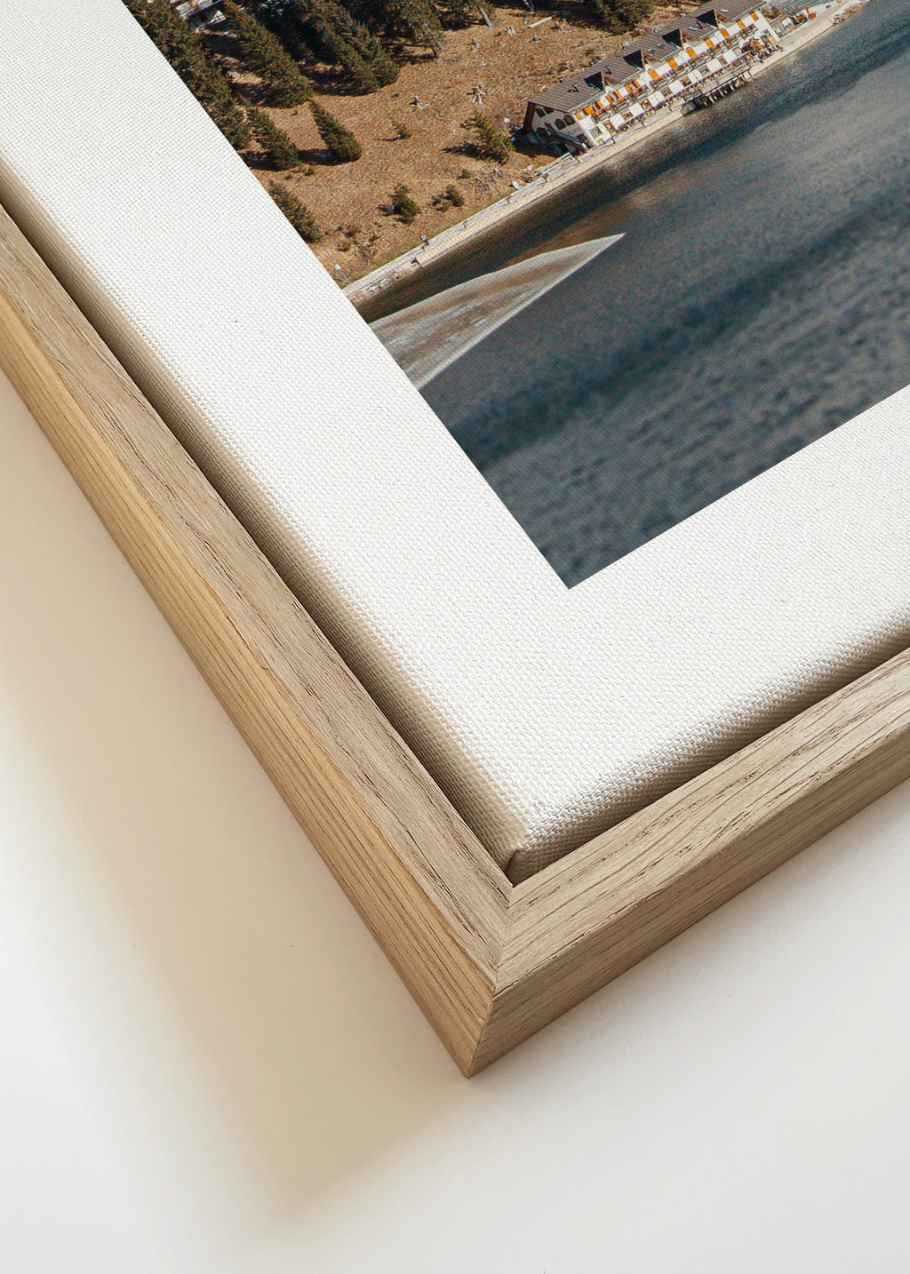 Lake Peaks - Framed canvas detail