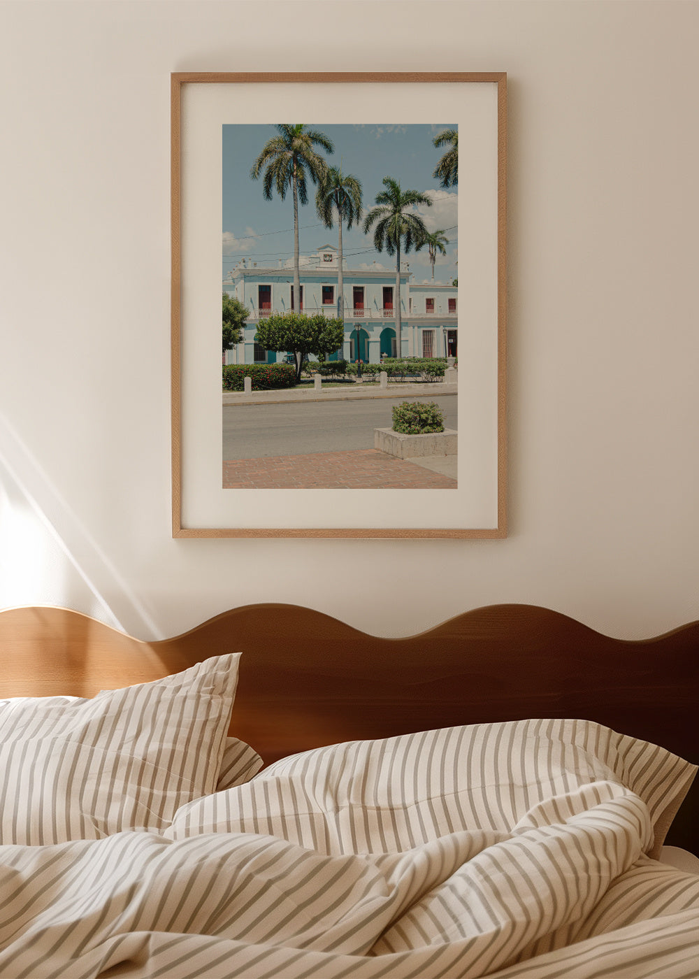 Havana Palms - Framed poster in an interior