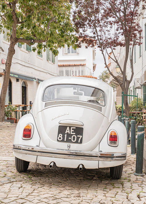 City print: classic car on cobblestones