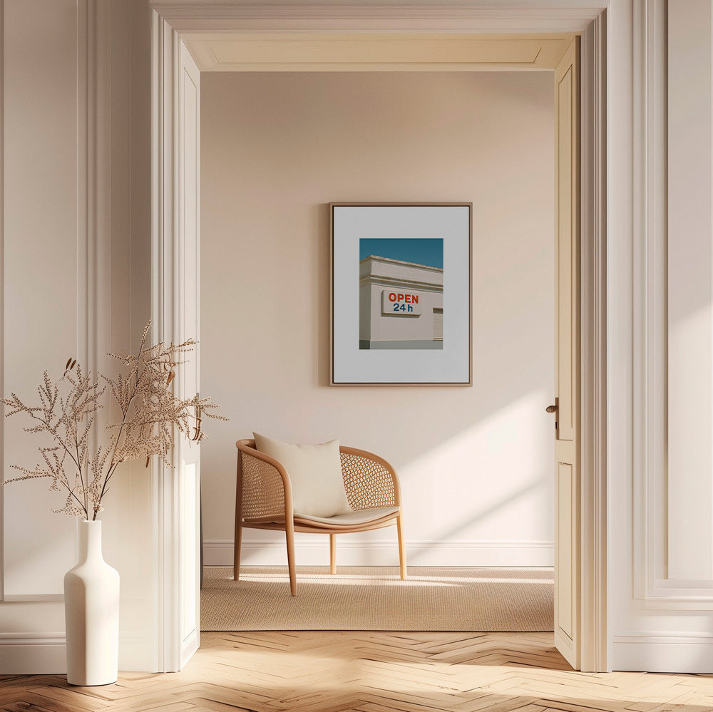 Cuadro minimalista fachada con rótulo OPEN 24h – Canvas2