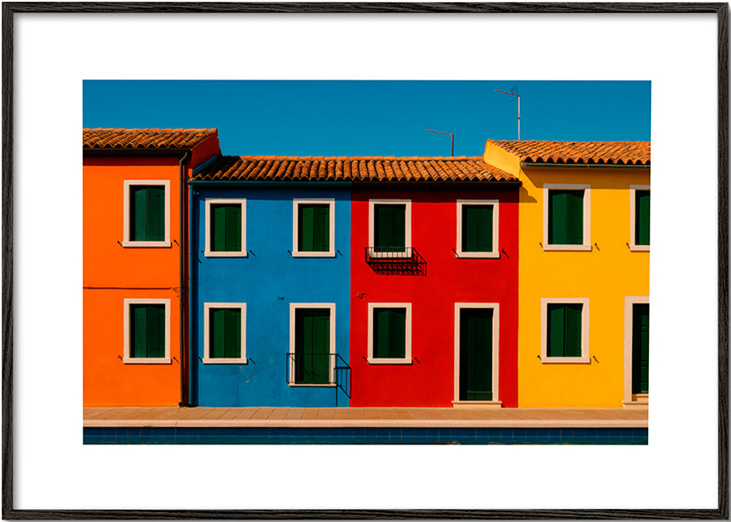 Cuadro de ciudades: fachadas coloridas en fila – Black Frame