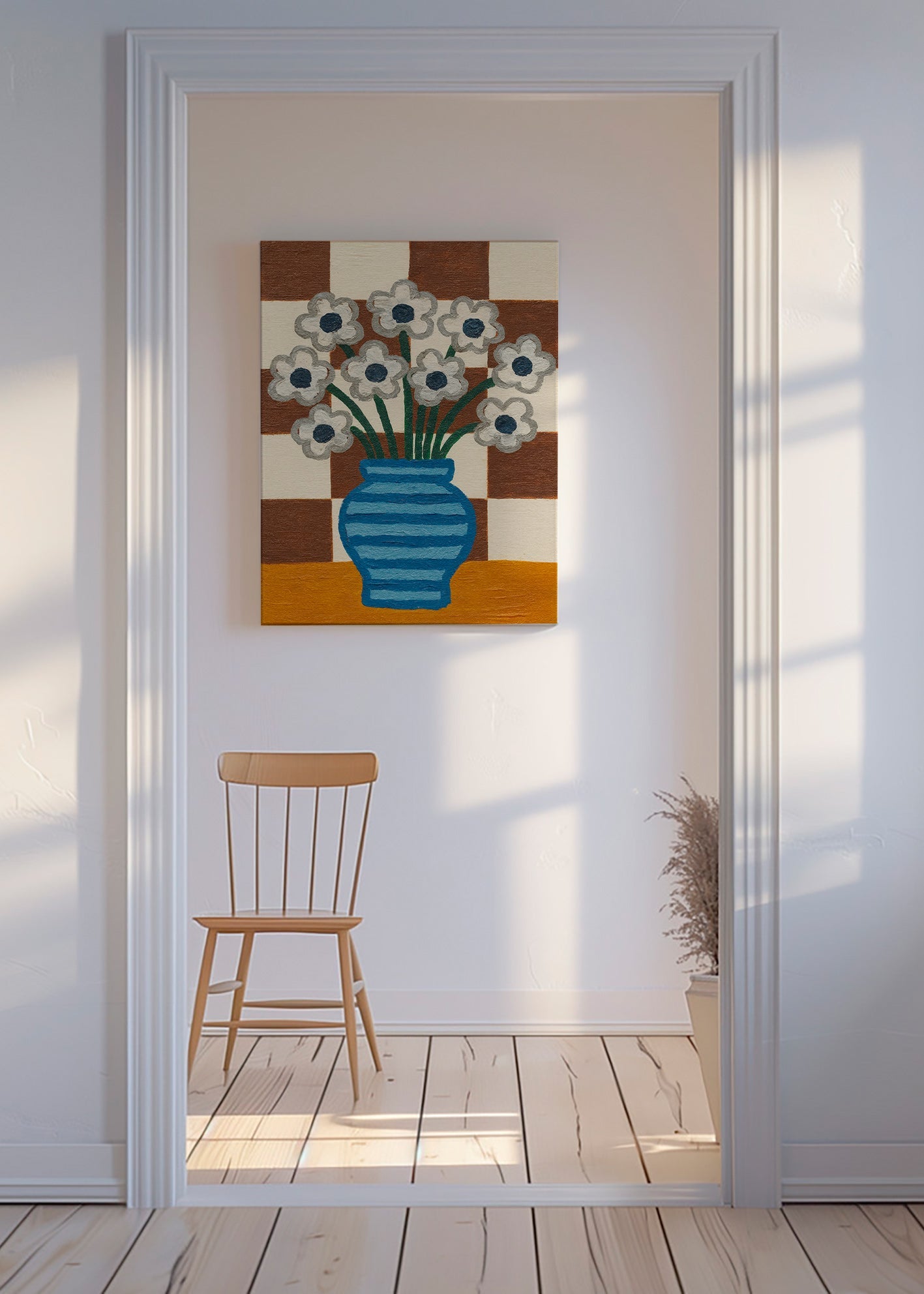 Lámina botánica: jarrón azul con flores y fondo ajedrezado – Canvas