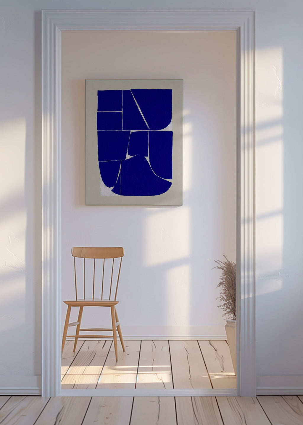 Cuadro geométrico en azul intenso con bloques orgánicos – Canvas