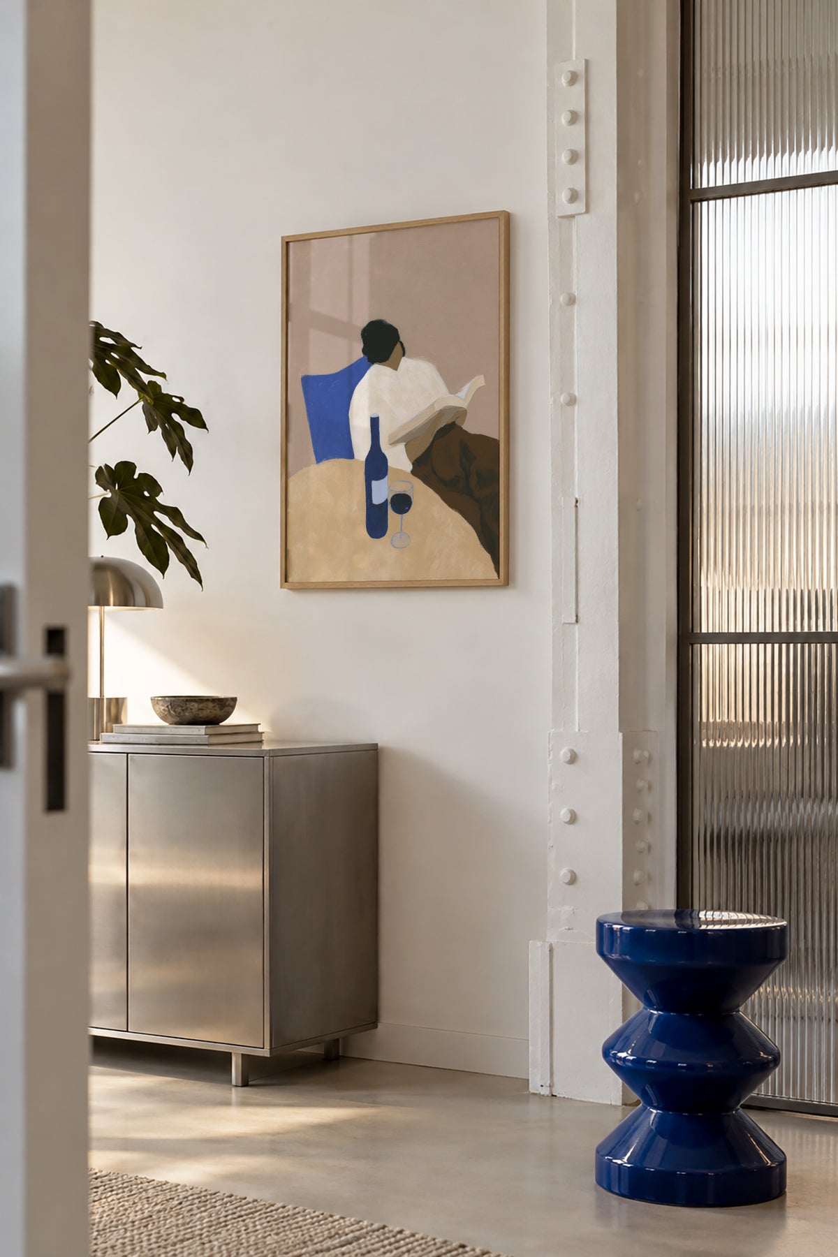 The Reader - Framed poster in an interior