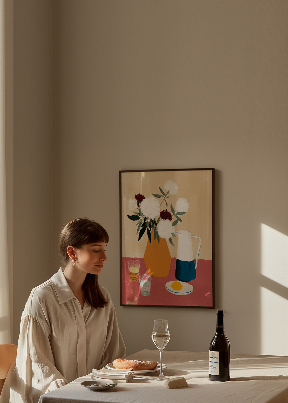 Lámina botánica con jarrón y flores blancas – Product3