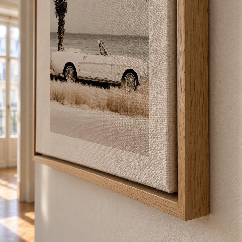 Palm Motel - Framed canvas detail